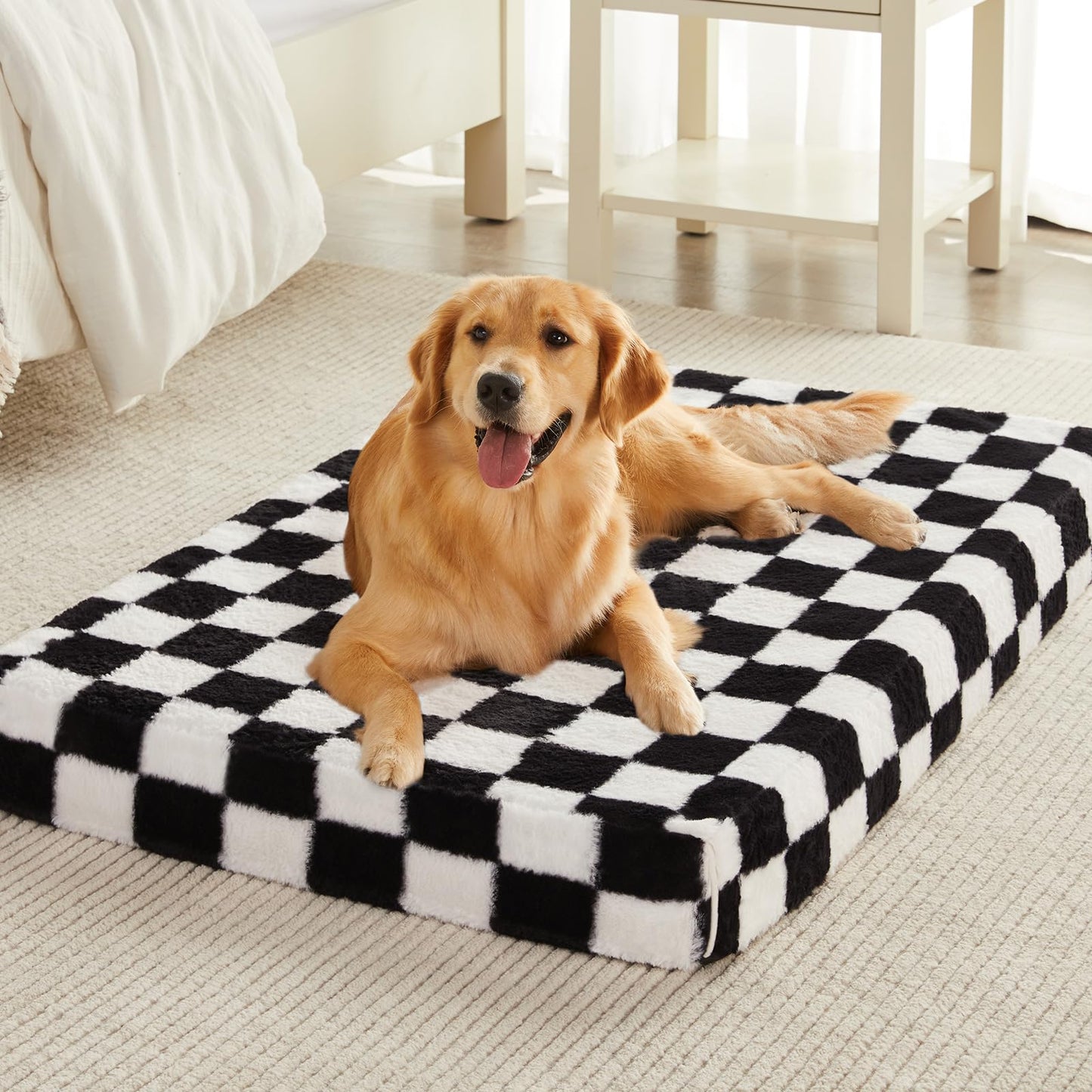 Checkered Luxury Dog Bed | Washable & Non-Slip | Pawziri